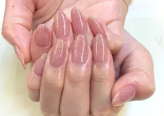 ネイル 新橋 ルキナ スタッフのネイルデザイン