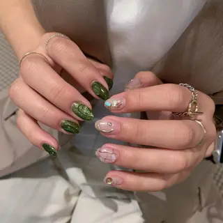 ネイル 鈴木 まゆのネイルデザイン