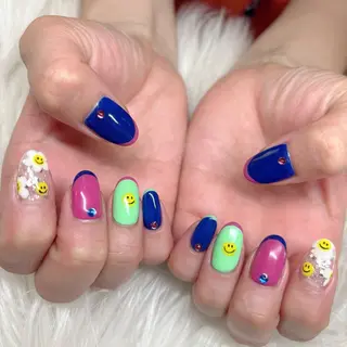 ネイル Nail & Eyelash　BEAUTY LINE所属・上原 千帆のネイルデザイン
