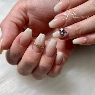 ネイル Feliz所属・Feliz 楽しいネイルサロンのネイルデザイン