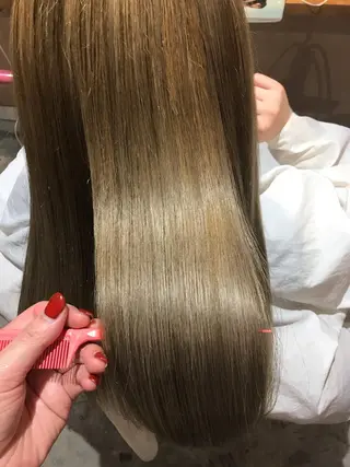 ロング カラー 髪質改善×矯正🫧 韓国ヘアasamiのヘアスタイル