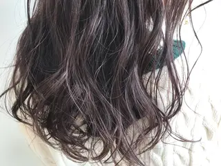 ロング カラー ヘアアレンジ スズキ シオリのヘアスタイル