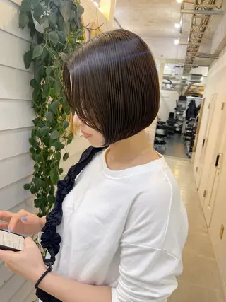 ミディアム カラー AiM 大名　似合わせカットのヘアスタイル
