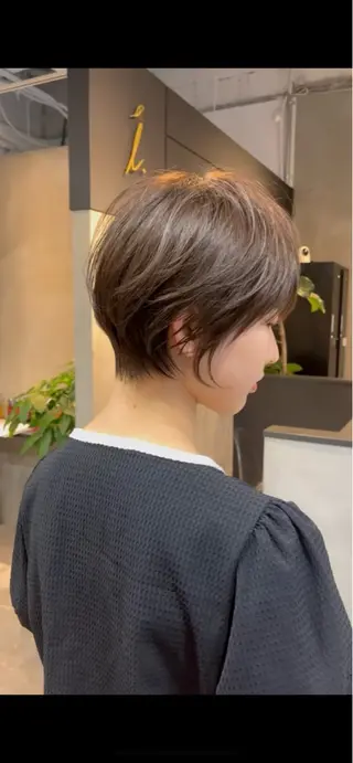 ショート カラー かこ 豊中のヘアスタイル