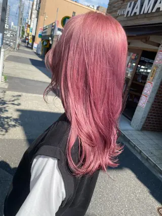 ロング 🍀透明感抜群🍀/ ハイトーンカラーのヘアスタイル