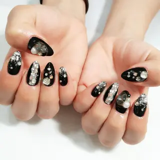 ネイル VIOLUS所属・VIOLUS 関目のネイルデザイン