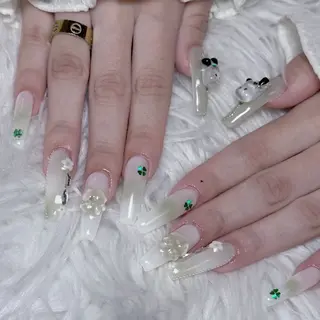 ネイル Yun nail Jihoのネイルデザイン