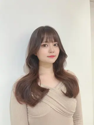 ロング 韓国ヘア レイヤーカットのヘアスタイル