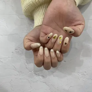 ネイル AYANA momo京橋のネイルデザイン