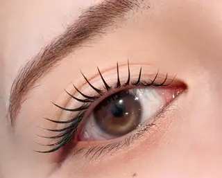 マツエク・マツパ パリジェンヌ マツエク専門店　玲子のマツエク・マツパデザイン