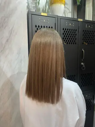 セミロング カラー 前田 真保のヘアスタイル