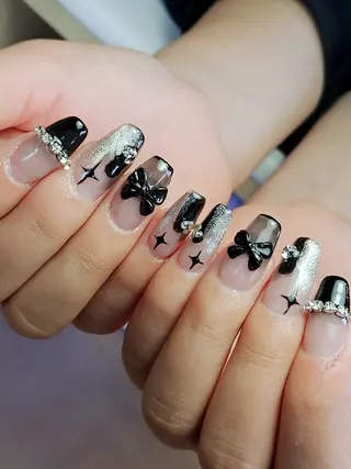 ネイル Y. Reonaのネイルデザイン