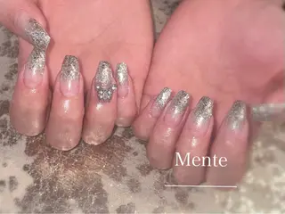 ネイル Mente by Initial所属・Mente YUIのネイルデザイン