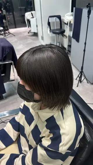 ショート CHARLES DESSIN所属・神宮前 ／吉田日和のヘアスタイル