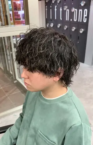 パーマ メンズ ニュアンス/フェザー /ウルフ/伶馬のヘアスタイル