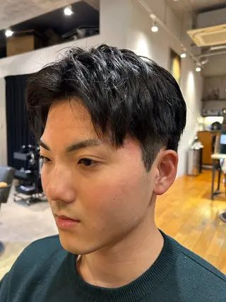 メンズ インナーカラー ✂️櫻井海星のヘアスタイル