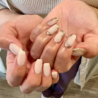 ネイル REHTOF |朝7時Open☀️のネイルデザイン