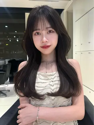 ロング カラー 盛れる韓国ヘア🩰/ 透明感カラー/華のヘアスタイル