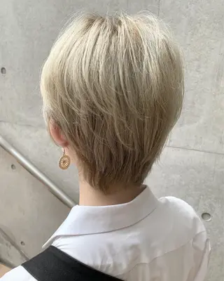 ショート カラー box mico. mutsumiのヘアスタイル