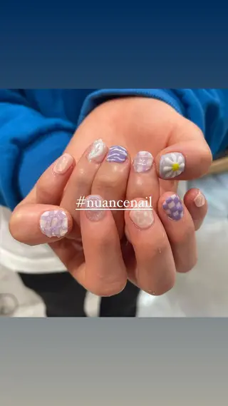 ネイル 淡色ネイル 🎀moeのネイルデザイン