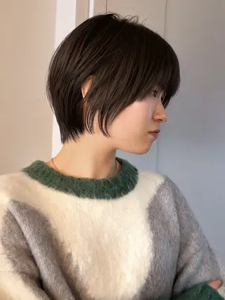 ショート GIEN NU茶屋町+所属・荒金 昴のヘアスタイル