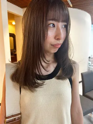 ミディアム 透明感/レイヤー/ 武士るな🌿‬のヘアスタイル