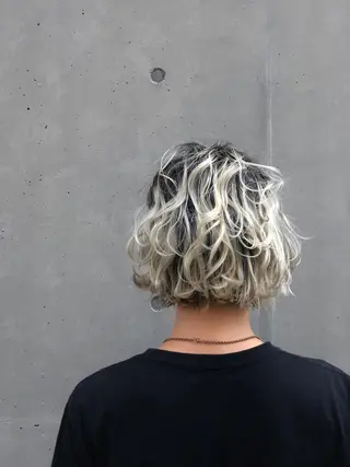 ショート カラー 🎨ショートの神様 /神評価🎨原田公祐のヘアスタイル