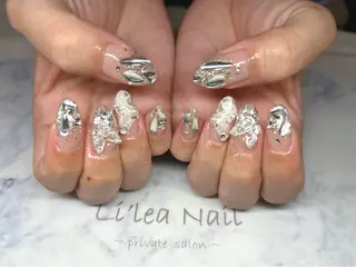 ネイル Li'leaNail AINAのネイルデザイン