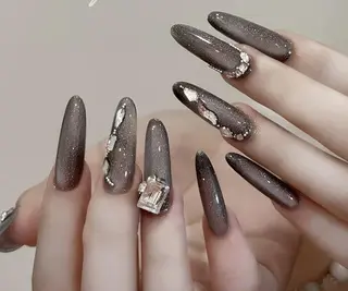 ネイル na naのネイルデザイン