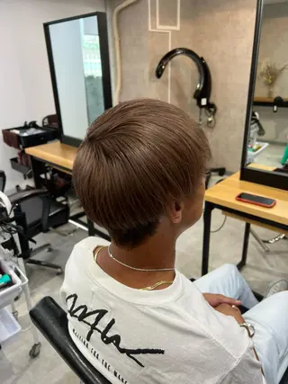 カラー メンズ パーマ特化美容師 佐藤壮流のヘアスタイル