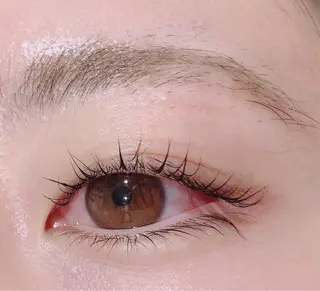 マツエク・マツパ TotalBeautysalonCURE所属・CURE 朱梨のマツエク・マツパデザイン