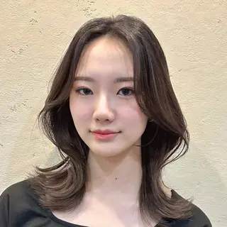 ミディアム 🌹ハッシュカット、 レイヤー韓国ヘア🌹のヘアスタイル