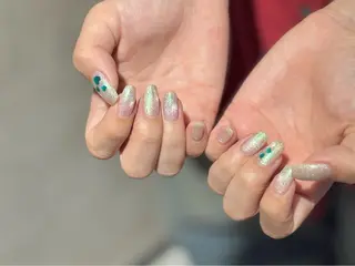 ネイル Salon Aina北千住所属・Salon Aina manaのネイルデザイン