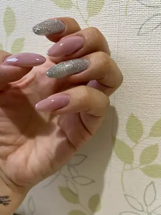 ネイル 大島 さやかのネイルデザイン