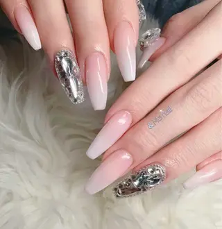 ネイル ＆ME ネイルサロンのネイルデザイン