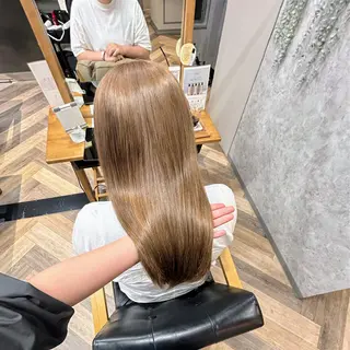 ロング カラー 💫ブリーチカラー 鈴木美菜実💫のヘアスタイル
