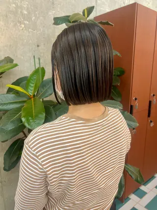 ミディアム noe所属・AYAKA/名古屋/ 栄/ボブ/透明カラーのヘアスタイル