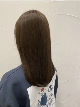 ロング 染谷 玲花のヘアスタイル