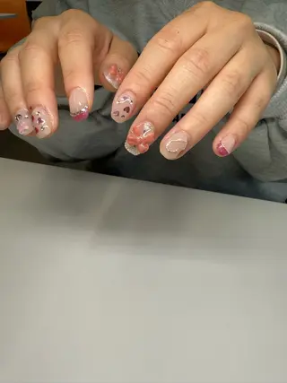 ネイル デ・アイム「nail salon MIMIPARUN」所属・ナリス化粧品 MIMIPARUNのネイルデザイン