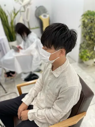 メンズ カラー特化サロン ピリナ相武台前のヘアスタイル