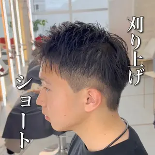 ショート 【池袋店 店長】伊藤 昂樹/曲がる縮毛矯正のヘアスタイル