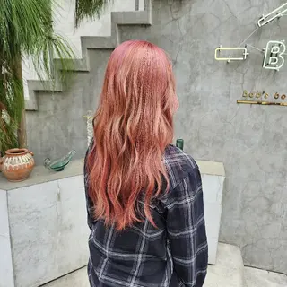 ロング カラー かりん/LeeLee /原宿/ハイトーンのヘアスタイル