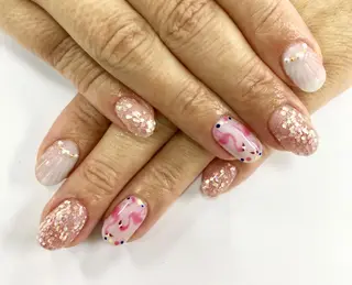 ネイル Minami 🍓のネイルデザイン