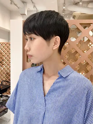 ショート カラー 川間 将彦のヘアスタイル