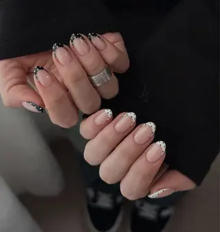 ネイル Lynn_ Nailのネイルデザイン