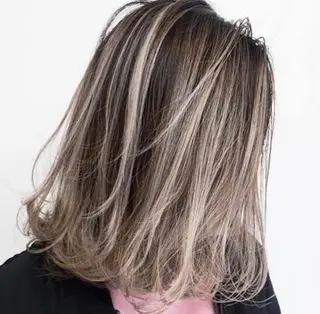 カラー 畑中 康志のヘアスタイル