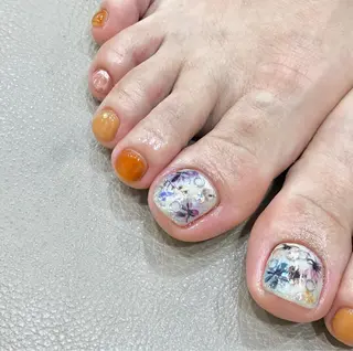 ネイル nuk.所属・坂本 萌のネイルデザイン