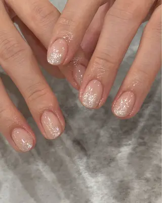 ネイル nalu🐚 京橋｜Rommyのネイルデザイン