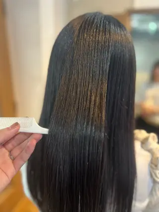 ロング 髪質改善 カラーJILLのヘアスタイル