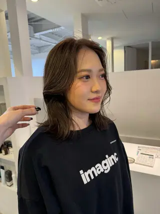ミディアム 長田 唯のヘアスタイル
